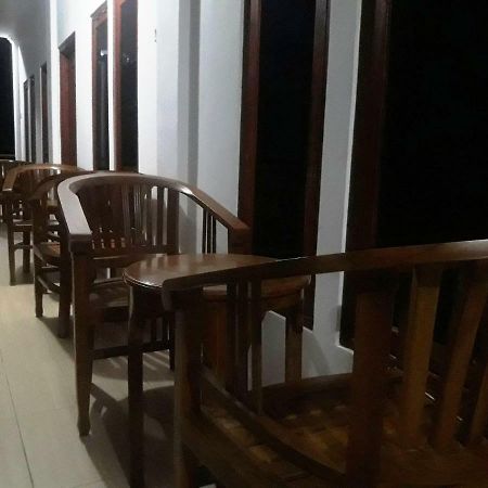 The Teuz B&B Лабуан-Бахо Экстерьер фото